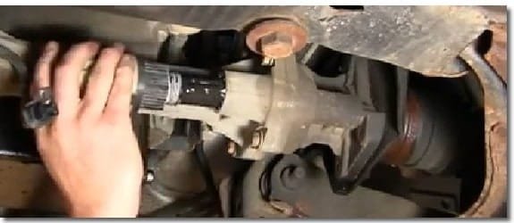 4 wheel drive actuator chevy colorado 2004