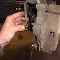 Remove Brak Caliper hose