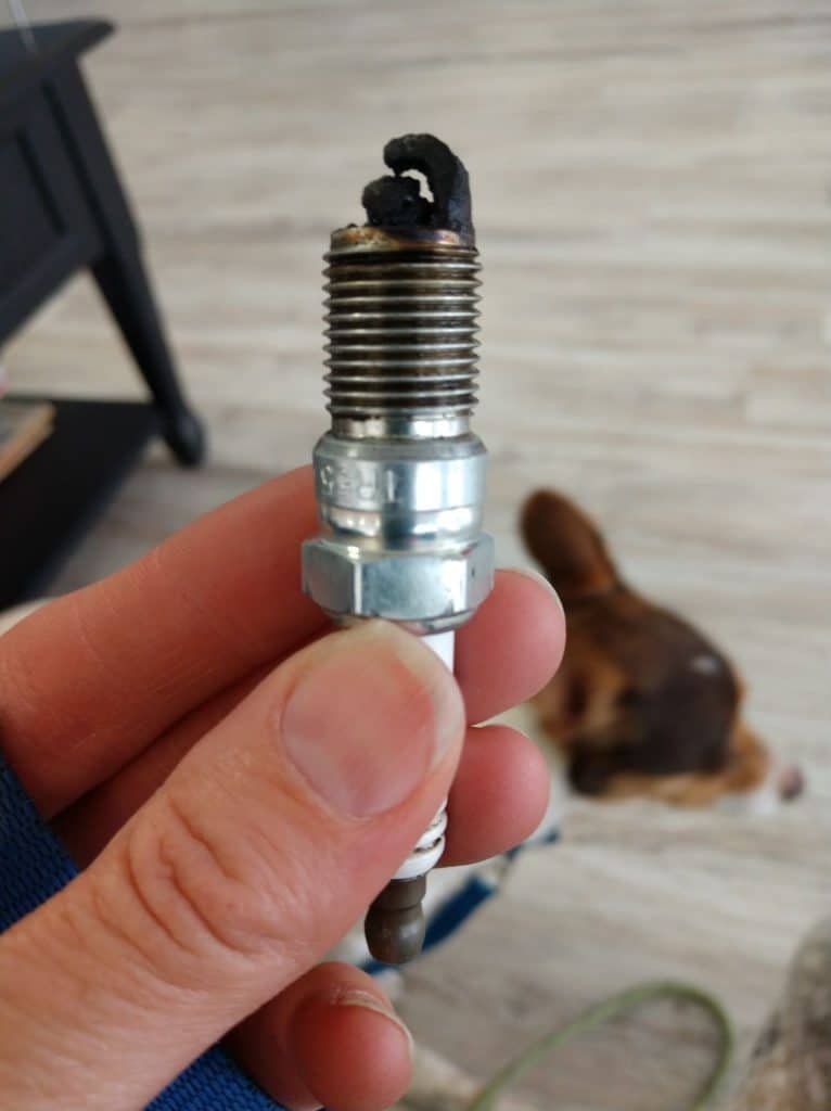 Fouling Spark Plugs And Burning Oil 2006 Gmc Sierra 2500hd