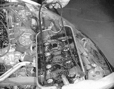 2002-honda-accord-valve-cover-gasket-image-1