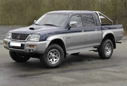 Mitsubishi L200 2002